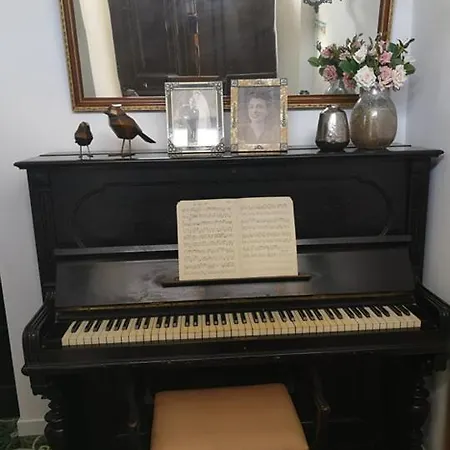 Cantinho Do Piano
