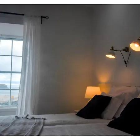 Cantinho Do Piano 4*